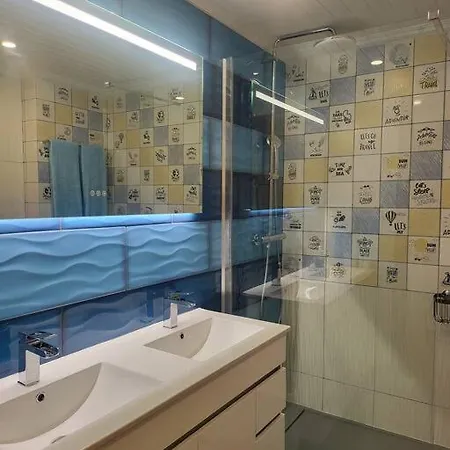 Nazare Uninterrupted Views And Sounds Of The Sea *