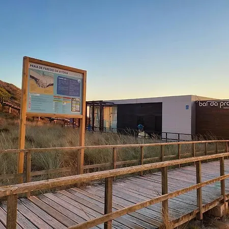 Nazare Uninterrupted Views And Sounds Of The Sea * Pataias