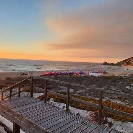 Nazare Uninterrupted Views And Sounds Of The Sea Apartmán